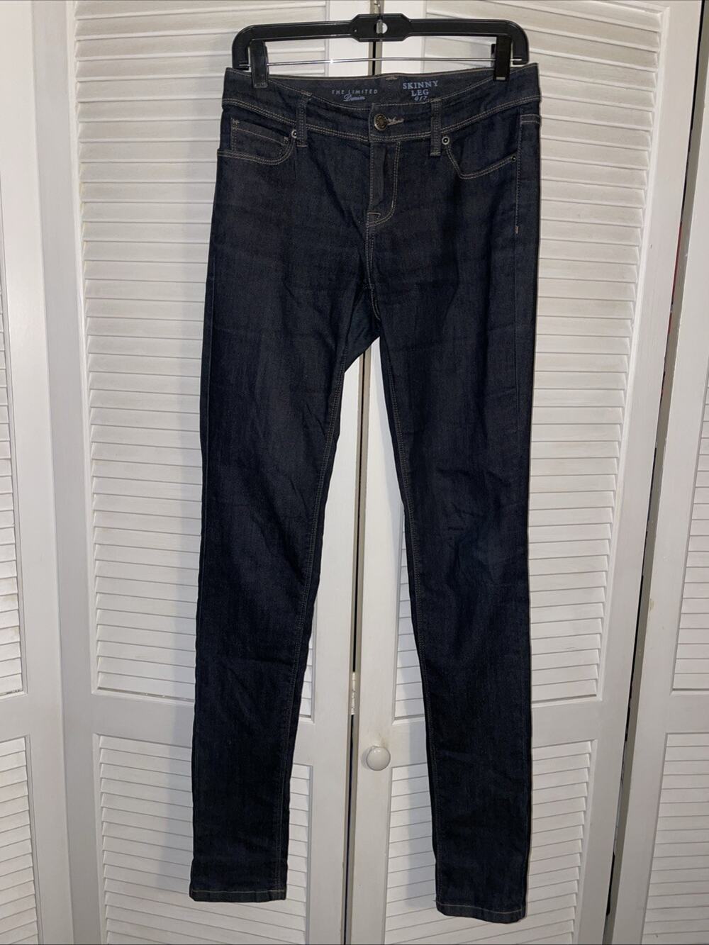 The Limited Women's Denim Skinny Leg 917 Dark Wash Stretch Jeans Size 6 Long